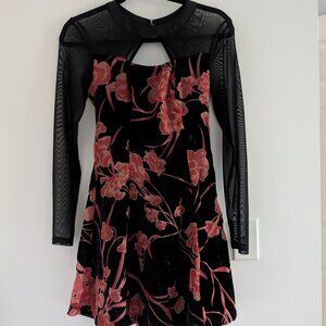 3/$30 BCBG Generation floral dress